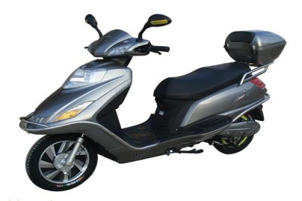 电动摩托车高速行驶车身抖动厉害，是轮胎动平衡问题还是车架变形